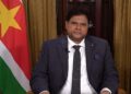 President Santokhi roept op tot eenheid en vernieuwing tijdens Holi