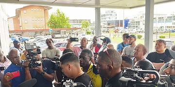 IMG 20250219 105628 1 Leden van de organisatie voor Bus en Boothouders, OBS zijn gisteren getogen naar het kabinet van de vicepresident om een petitie aan te bieden aan waarnemend staatshoofd Ronnie Brunswijk.