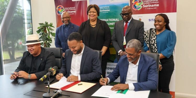 Strategische samenwerkingsovereenkomsten ondertekend om investeringen in Suriname te stimuleren