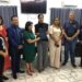 Trustbank Amanah foto Ondertekening eerste financieirngsovereenkomst KMO fonds Trustbank Amanah heeft in het district Nickerie de eerste financieringsovereenkomst binnen het KMO-Fonds ondertekend. Dit fonds, dat wordt beheerd door de bank in samenwerking met het ministerie van Economische Zaken, Ondernemerschap en Technologische Innovatie (EZOTI), is speciaal opgezet om kleine en middelgrote ondernemingen (KMO’s) in Suriname te ondersteunen bij hun groei en ontwikkeling.