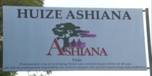 ashiana 1 De personeelsbond van Huize Ashiana heeft maandag tijdens een bezoek van minister Diana Pokie van Sociale Zaken en Volkshuisvesting (SoZaVo) een dringende oproep gedaan om de leiding van het tehuis te vervangen.,,