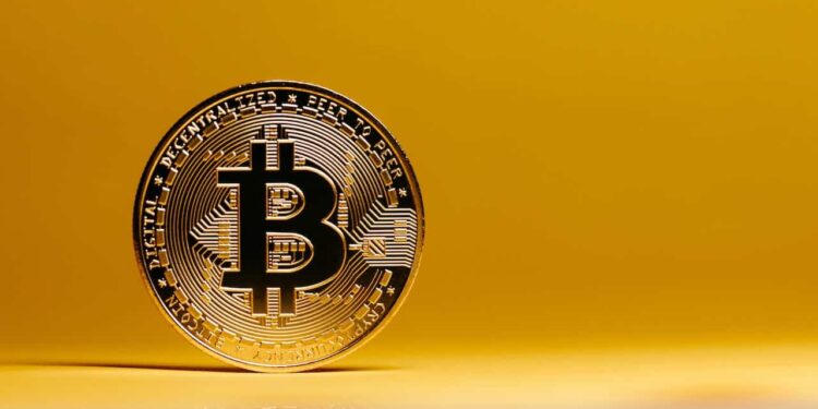 Bitcoin onder druk: koers zakt bijna $20.000 in een week