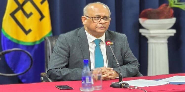 Minister Ramdin roept diaspora op tot strategische samenwerking en investeringen in Suriname