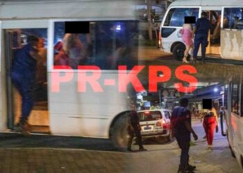 481101766 477114492146066 1392556085227621025 n De politie heeft ingegrepen tegen commerciële sekswerkers in Paramaribo Noord. Meerdere personen werden aangehouden, waaronder vreemdelingen zonder geldige verblijfspapieren...