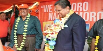 President Santokhi: “Ik heb nog drie maanden om jullie problemen op te lossen”