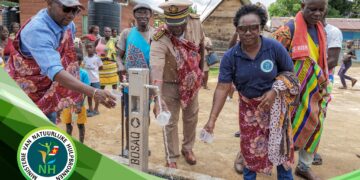 Drinkwatervoorziening Baikutu en Banafokonde officieel in gebruik genomen
