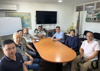Korpschef ontvangt delegatie Suriname Chinese United Association