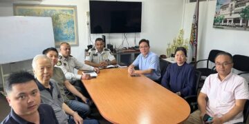 Korpschef ontvangt delegatie Suriname Chinese United Association