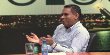 Minister Nurmohamed plaatst openbare aanbesteding voor onderhoud particuliere verkavelingsprojecten