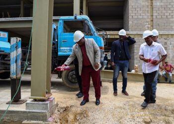 Mijlpaal bereikt bij nieuwbouw DNA-vergaderzaal