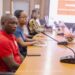 President Santokhi bespreekt onderwijsproblemen met NJSSBOS