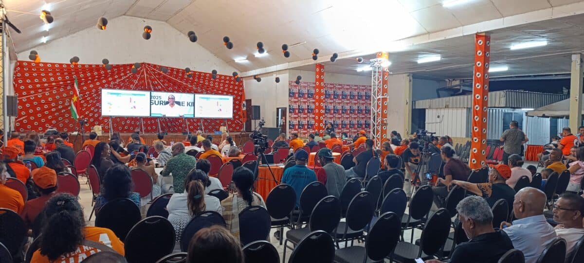 Bijgewerkte voorlopige verkiezingsuitslag Suriname 2025: 256.779 kiezers trokken naar de stembus