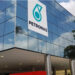 Screenshot 2025 07 08 114857 Petronas breidt zijn exploratieprogramma in Surinaamse wateren uit met de boorput Roystonea-2, als vervolg op een eerdere olievondst. De boorcampagne start op 6 juli en beslaat drie putten, gericht op het veelbelovende ‘Golden Lane’-gebied.