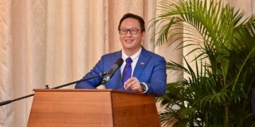 TSANG Minister Tsang presenteert een nieuwe onderhoudsplanning voor wegen en goten in 2026, met inzet van gedetineerden en betere controle. Lees verder voor alle details!