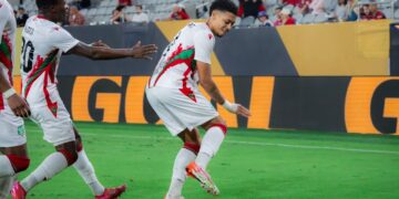 b4626faa 0953 cb1c 5fa8 fd8c84117f65 Natio-aanvaller Richonell Margaret heeft als doel om volgend seizoen elf doelpunten te maken in de Eredivisie. De nieuwkomer bij Go Ahead Eagles legt de lat hoog voor zichzelf, terwijl hij nog nooit meer dan vijf competitietreffers wist te maken...