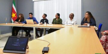 bibis 4 1536x905 1 Het ministerie van Buitenlandse Zaken heeft een digitale projectendatabase gelanceerd om samenwerkingen met de Surinaamse diaspora wereldwijd te stimuleren. De database is onderdeel van vier nieuwe digitale instrumenten.