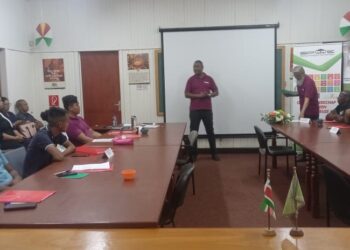 foto SPWE rondt workshop ‘Mentale Weerbaarheid succesvol af Ter gelegenheid van haar 50-jarig bestaan heeft de Stichting Productieve Werkeenheden (SPWE) op vrijdag 18 juli 2025 een succesvolle workshop over mentale weerbaarheid georganiseerd voor oud-cursisten van SPWE, SAO en SHTTC...