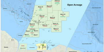 suriname offshore region with neighbouring countries map resized Het Amerikaanse olie- en gasbedrijf Hess (Suriname II) Exploration Limited beëindigt per 8 juli 2025 zijn activiteiten in Blok 59 voor de kust van Suriname. Het gebied valt daarmee terug aan Staatsolie en wordt toegevoegd aan de beschikbare offshore concessies...
