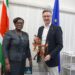 1000236252 1536x1023 1 Minister Adelien Wijnerman van Financiën en Planning heeft dinsdag EU-ambassadeur René van Nes ontvangen voor een kennismakingsgesprek waarin de bestaande en toekomstige samenwerking tussen Suriname en de Europese Unie centraal stond.