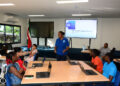 538432823 1205612821611063 1949196210902411491 n Met veel enthousiasme is gisteren de vakantietraining Basis MS Word van het Future Forward-project van start gegaan. Het initiatief van het Centrum voor Nascholing Suriname (CENASU) richt zich op het versterken van digitale basisvaardigheden bij kinderen en jongeren...