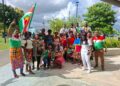 Surinaamse delegatie tijdens de opening van Carifesta in Barbados | Foto Tra Fas De