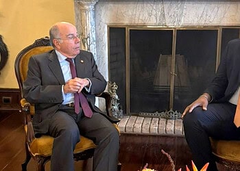 acto te colombia bogota Minister Melvin Bouva van Buitenlandse Zaken, Internationale Handel en Samenwerking (BIS) heeft in de marge van de 5e Presidentiële Summit van de Amazon Cooperation Treaty Organization (ACTO) een constructief bilateraal overleg gevoerd met zijn Braziliaanse ambtgenoot...