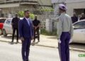 juspol 8 De Beveiligings- en Bijstandsdienst Suriname (BBS) speelt een onmisbare rol in het waarborgen van de veiligheid in het land. Dat benadrukte minister Harish Monorath van Justitie en Politie op maandag 18 augustus 2025 tijdens een kennismakingsbezoek aan de dienst...