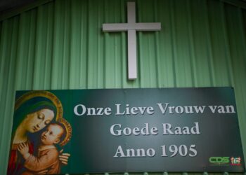 madeisu2 De vereniging Madeira Descendants in Suriname (MadeiSu) heeft ter gelegenheid van de 172ste herdenking van de komst van contractarbeiders uit Madeira een dankdienst gehouden..