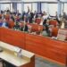 stemming begroting 2025 De Nationale Assemblee (DNA) heeft gisteravond laat de begroting voor het dienstjaar 2025 met in totaal 41 stemmen aangenomen. Zowel coalitie als oppositie stemden voor de wet, die volgens president Jennifer Simons noodzakelijk is om nationale uitdagingen aan te pakken.