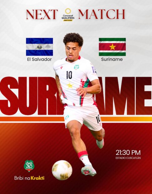544920402 1185204080308355 4370725666348474687 n Als Natio een tweede wedstrijd speelt tegen Panama, op de manier zoals het deed donderdagavond, is de kans bijna nul dat die ontmoeting zonder doelpunt zal eindigen. Na donderdag mag er niet van worden uitgegaan dat Suriname, in verdedigend opzicht, nog een hele wedstrijd zoveel geluk zal hebben. Het goede nieuws daarbij is wel dat, met de offensieve wapens die het bezit, het ook vrij onwaarschijnlijk is dat Natio twee duels achtereen niet zal scoren.