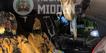 545575105 122285660834011040 5042887371082535089 n De politie van De Nieuwe Grond ontving zaterdagavond 6 september 2025 rond 19.15 uur de melding dat een voertuig in brand stond aan de Tamoeraweg in Wanica...