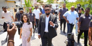 Irfan Ali Guyana De People’s Progressive Party Civic (PPP/C) ligt op koers om opnieuw de regering te vormen in Guyana. Dit blijkt uit de bekendmaking van de resultaten van alle tien kiesdistricten na de verkiezingen van 1 september 2025...