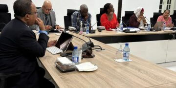 WhatsApp Image 2025 09 23 at 12.20.51 ffd331cc Minister van Onderwijs, Wetenschap en Cultuur (OW&C), Dirk Currie, heeft op maandag 22 september 2025 een uitgebreide presentatie verzorgd aan waarnemend president Gregory Rusland over de voorbereidingen voor de start van het nieuwe schooljaar 2025-2026 op 1 oktober...