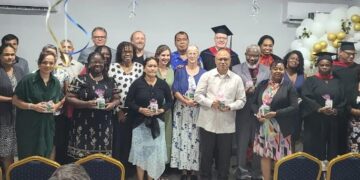 WhatsApp Image 2025 09 28 at 9.29.36 AM Op donderdag 25 september 2025 is in Paramaribo Het Christelijk Centrum officieel geopend, gelijktijdig met de start van het nieuwe collegejaar van de Evangelical School of Theology (EST). De feestelijke dag werd bijgewoond door studenten, docenten, christelijke leiders en partnerorganisaties...