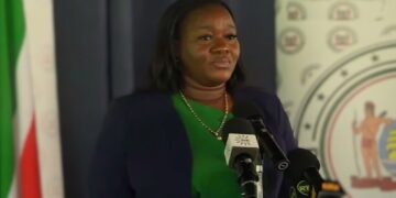 miquela huur ros Minister Miquella Huur van Regionale Ontwikkeling benadrukt dat zij geen rol heeft gespeeld bij de voordrachten van de nieuwe districtscommissarissen (dc’s). Volgens haar komen de kandidaten rechtstreeks vanuit de politieke partijen en is het aan de partijleiders om te letten op de competenties...