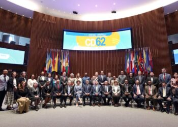 556863421 1208787894616845 5451888363969265222 n Suriname heeft tijdens de 62e Directieraad van de Pan-Amerikaanse Gezondheidsorganisatie (PAHO) zijn steun uitgesproken voor het nieuwe beleid dat gericht is op gelijke toegang tot essentiële en innovatieve gezondheidstechnologieën. De bijeenkomst vindt van 29 september tot en met 3 oktober 2025 plaats op het hoofdkantoor van PAHO in Washington D.C.