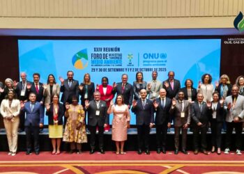 Forum ministers PERU Suriname heeft van 29 september tot en met 2 oktober deelgenomen aan de 24e bijeenkomst van het Forum of Ministers of the Environment of Latin America and the Caribbean, gehouden in het Sheraton Lima Historic Center Hotel...