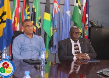 IMG 1210 1536x1024 1 De ministeries van EZOTI en TCT hebben hun samenwerking aangescherpt na de presentatie van de resultaten van het project ‘Tourism Value Chain Analyses and the Development of Local Tourism’. De sessie, gefinancierd via het SCSD-programma van de Wereldbank, vond op 9 oktober plaats bij EZOTI.