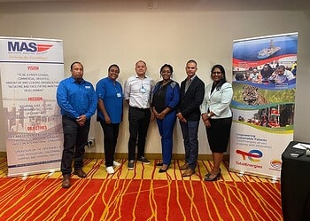 TASKFORCE SVS Met het oog op de geplande olieproductie uit het GranMorgu-project in 2028, zetten TotalEnergies EP Suriname en de Maritieme Autoriteit Suriname stappen om lokale bedrijven en professionals klaar te stomen. Een tweedaagse Supply Vessel Services-workshop markeerde de aftrap.
