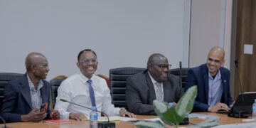 WhatsApp Image 2025 10 06 at 12.32.17 PM 1 1536x934 1 De Surinaamse Luchtvaart Maatschappij (SLM) heeft een nieuwe Raad van Commissarissen (RvC) gepresenteerd, onder voorzitterschap van Marlon Telting...