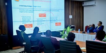 WhatsApp Image 2025 10 14 at 3.32.08 PM 1536x988 1 De toerismesector geldt voor de regering als een belangrijke groeimotor. In dat kader presenteerde Simon McArthur & Associates (SMA) Tourism, na overleg met diverse sectorpartijen, de resultaten van een onderzoek naar een effectieve, gezamenlijke promotiestrategie voor Suriname.