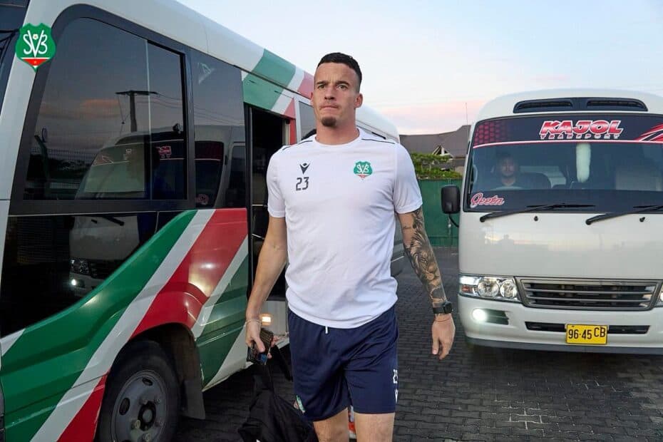 etienne veassen Doelpunten maken is altijd het moeilijkste ding in voetbal. Nog moeilijker is scoren wanneer het moet, wanneer het publiek en het team dat verwachten. Natio moet vrijdag winnen om zijn koppositie in Groep-A te behouden. Wie werkt de ballen in het doel en wie zorgt voor de assists? Het goede nieuws is dat Suriname beschikt over aanvallers, middenvelders en verdedigers, die doelpunten kunnen maken.