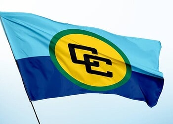 flag De staatshoofden en regeringsleiders bevestigden opnieuw het principe dat het Caribisch gebied een Zone van Vrede moet blijven. Zij benadrukten het belang van dialoog en betrokkenheid voor een vreedzame oplossing van geschillen en conflicten. CARICOM gaf aan bereid te zijn hierbij actief te ondersteunen, zegt zij duidelijk in een statement dat eerder deze week is uitgebracht.