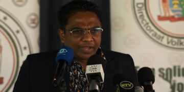 mike noersalim lvv “FAI heeft een schuld van ongeveer USD 22 miljoen”, zei minister Mike Noersalim van Landbouw, Veeteelt en Visserij woensdag aan journalisten voor de aanvang van de vergadering van de Raad van Ministers.