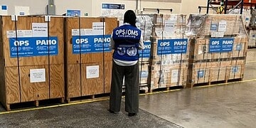 paho melissa De Pan-Amerikaanse Gezondheidsorganisatie (PAHO) heeft meer dan 2,6 ton aan medische hulpgoederen geleverd aan Cuba en houdt een extra lading van 5,5 ton gereed voor Jamaica, dat zwaar getroffen is door orkaan Melissa. Dat meldt de organisatie op woensdag 29 oktober 2025. (Pan American Health Organization)