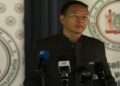 stephen tsang rvm Minister Stephen Tsang van Openbare Werken is ontevreden over het huidige wegenbudget en zegt minstens SRD 1 miljard nodig te hebben voor regulier onderhoud. Daarnaast wil hij vuilophaalkosten deels verhalen op burgers, bijvoorbeeld via een maandelijkse bijdrage van SRD 50 of een model gekoppeld aan energieverbruik, om de kosten te verlagen.