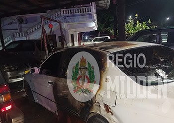 583330215 122296540640011040 5976304568411780916 n Volgens de monteur was hij bezig olie uit de tank te pompen met behulp van een batterij. Die batterij had hij op de vloer van de achterbank geplaatst. Bij die werkzaamheden ontstond een vonk, waarna brand uitbrak in het voertuig.