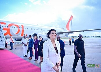 WhatsApp Image 2025 11 08 at 16.25.44 De afgeronde schuldherschikking van Suriname moet in de komende jaren extra financiële ruimte creëren voor investeringen in onderwijs en gezondheidszorg.