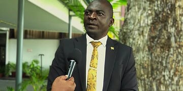 edgar sampi “Bepaalde leiders hebben er een potje van gemaakt en alles kapotgeslagen, terwijl anderen met hart en ziel voor het land hebben gewerkt,” zegt DNA-lid Edgar Sampie in gesprek met TBN Prime Alert aan de vooravond van 50 jaar staatskundige onafhankelijkheid.