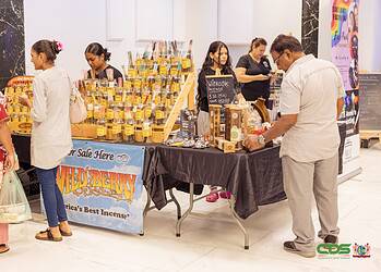 tourism4 Het Suriname Tourism & Food Festival is woensdag 5 november van start gegaan bij Ballroom Prince in Paramaribo. Samen met het Jacana Amazon Wellness Resort vormt deze locatie tot en met vrijdag 7 november het toneel voor drie dagen vol Surinaamse cultuur en culinaire beleving.